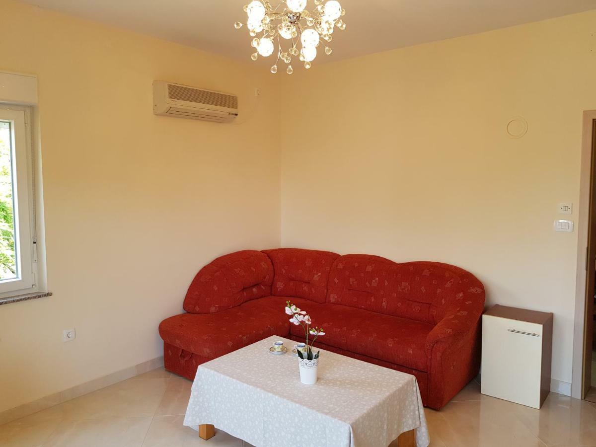 Apartman Vesna マリンスカ エクステリア 写真