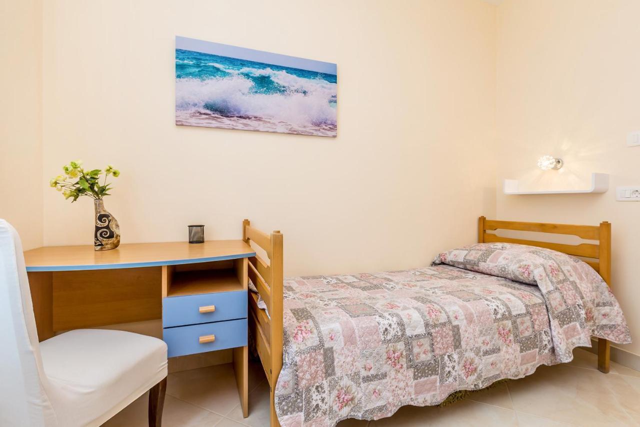 Apartman Vesna マリンスカ エクステリア 写真